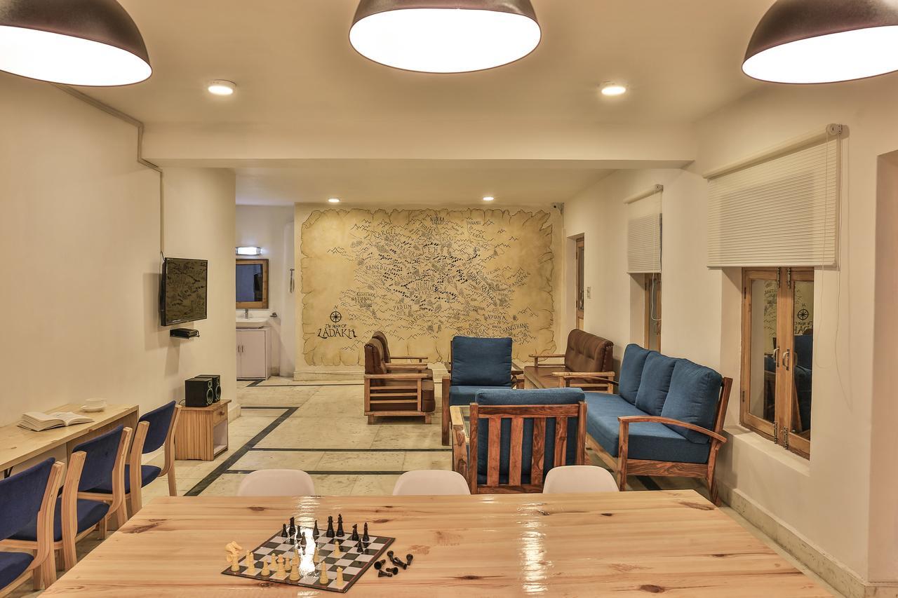 Raybo Hostel Лех Екстериор снимка